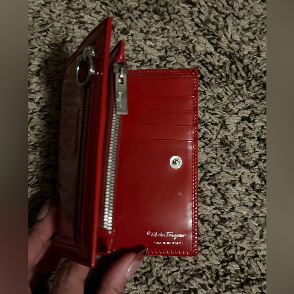 Salvatore Ferragamo authentic Vibrant Red Wallet - Picture 10 of 12
